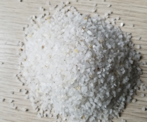 石英砂的應用領域和用途是什么？新型石英砂生產(chǎn)工藝特點？